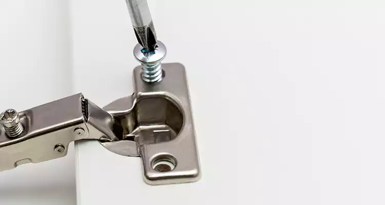 Screen Door Hinge Repair in Newark, CA