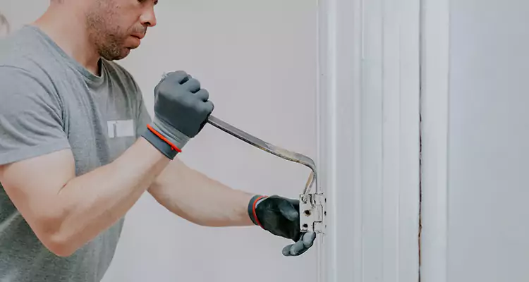 Cracked Door Jamb Repair in Newark, CA