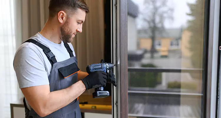 Sliding Screen Door Handle Repair in Newark, CA