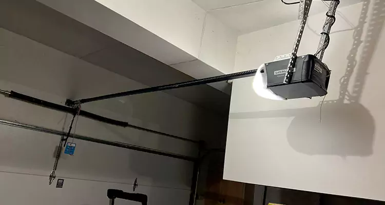 Linear Garage Door Opener Repair in Newark, CA