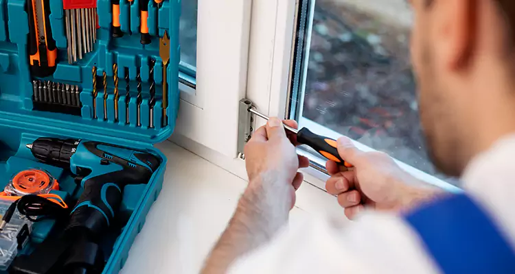 Mirrored Sliding Doors Replacement Expert in Newark, CA